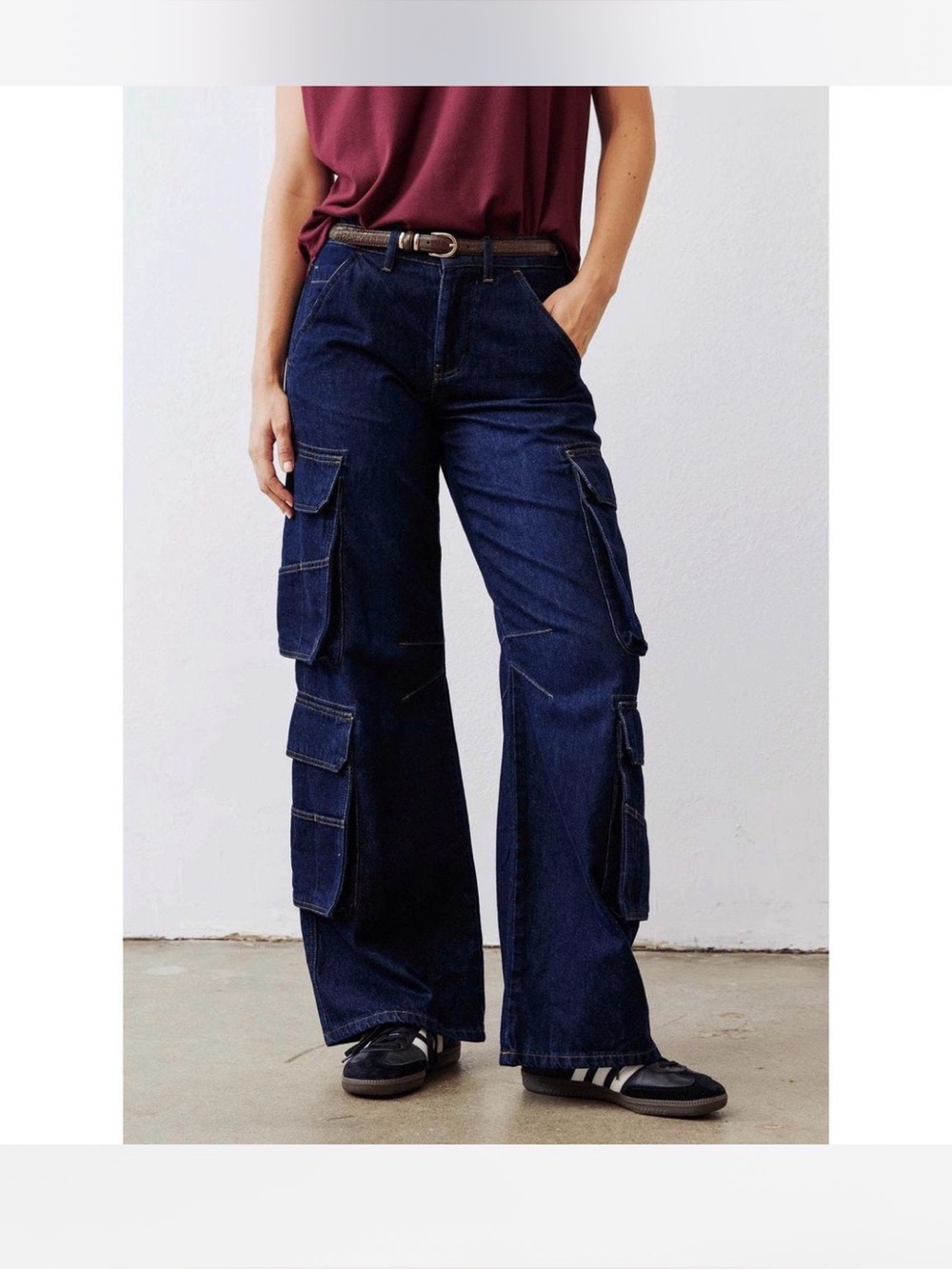 Women’s Ruti THE OFF DUTY CARGO JEANS size 2.